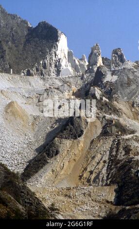 Cave di marmo a Carrara nelle Aloi Apuane Stockfoto