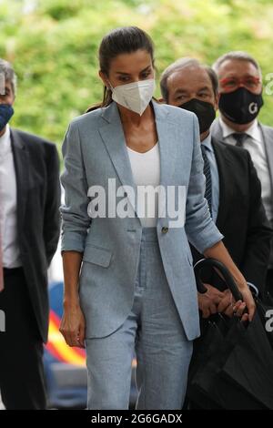 Madrid, Spanien. Juli 2021. Königin Letizia nimmt an einem Treffen mit der Abertis-Stiftung Teil und besucht die Ausstellung zum 75. Jahrestag der Gründung von UNICEF in Madrid, Juli 6, 2021 La Reina Letizia asiste a una reunión con la Fundación Abertis y visita la exposición conmemorativa del 75º aniversario de la creación de UNICEF, en Madrid 6 de Julio 2021 797/David/Cordon Pressequelle: CORDON PRESS/Alamy Live News Stockfoto