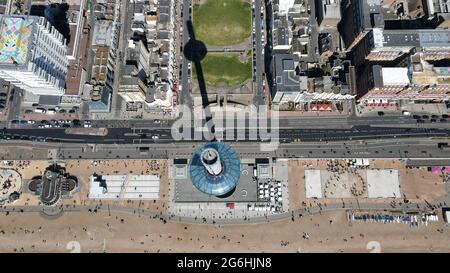 British Airways i360, Attraktion Brighton UK Luftaufnahme Sommer 2021 Stockfoto