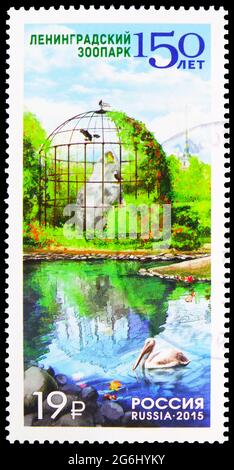 MOSKAU, RUSSLAND - 11. MAI 2020: In Russland gedruckte Briefmarke zum 150. Jahrestag des Leningrader Zoos, Serie, um 2015 Stockfoto