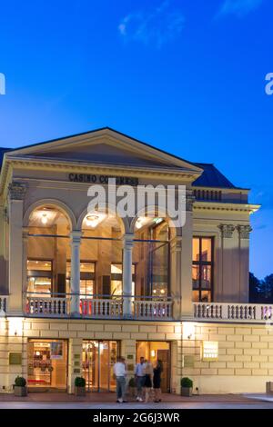 Baden: Casino, Haupteingang, größtes Casino Europas inklusive Kongress- und Veranstaltungszentrum in Wienerwald, Wienerwald, Niederösterreich, Niederösterreich, Niederau Stockfoto