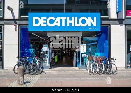 Decathlon Sportgeschäft in Kiel, Deutschland Stockfoto