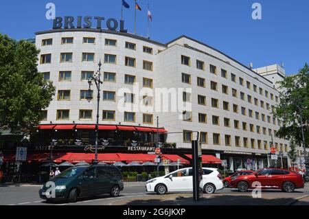 Hotel Bristol Berlin - Kurfürstendamm, Berlin, Deutschland - Juli 6 2021. Stockfoto