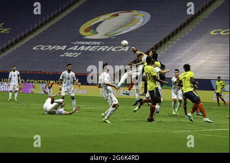 Brasilia, Distrito Federal, Brasilien. Juli 2021. (INT) Copa America Halbfinale: Argentinien und Kolumbien. 6. Juli 2021, Brasilia, Federal District, Brasilien: Fußballspiel zwischen Argentinien und Kolumbien, gültig für das Halbfinale von Copa America, das am Dienstag (6) im Mane Garrincha Stadion in Brasilia, Federal District, ausgetragen wird. Quelle: Leco Viana/TheNews2 Quelle: Leco Viana/TheNEWS2/ZUMA Wire/Alamy Live News Stockfoto