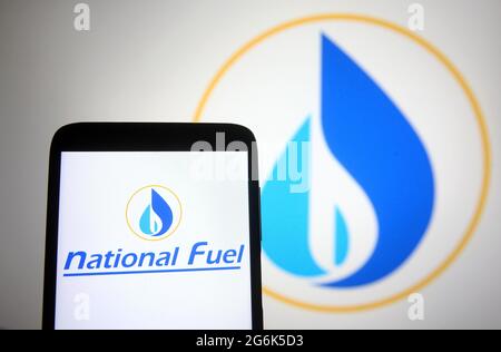 Ukraine. Juli 2021. In dieser Abbildung ist ein Logo der National Fuel Gas Company auf einem Smartphone und einem pc-Bildschirm zu sehen. (Foto von Pavlo Gonchar/SOPA Images/Sipa USA) Quelle: SIPA USA/Alamy Live News Stockfoto