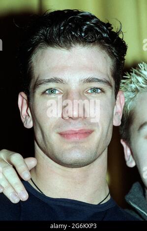 Mailand italien 1999-02-28 : NSYNC, JC Chasez während der Fotosession Stockfoto