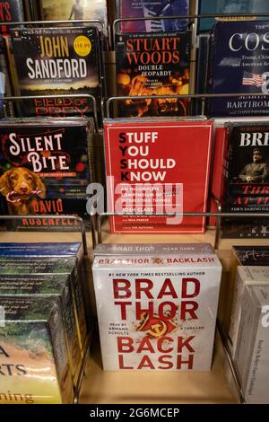 Hörbücher sind bei Barnes & Noble auf der Fifth Avenue in New York City, USA, erhältlich Stockfoto