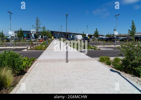 Gridserve Electric Highway, Moto Rugby M6, England Stockfoto