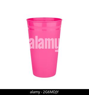 Rosa leere Plastikbecher weißer Hintergrund isoliert Nahaufnahme, Einweg-leere Trinkglas, Getränk, Cocktail, kaltes Wasser, heißen Kaffeebecher, Tee, Saft Stockfoto