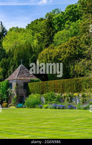 Eine farbenfrohe Grenze in Milton Lodge Gardens, bei Wells, Somerset, England Stockfoto