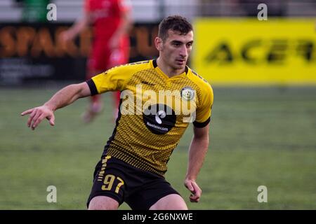 Aberystwyth, Großbritannien. Juli 2021. David Davidyan vom FC Alashkert in Aktion. Connahs Quay gegen FC Alashkert in der ersten Qualifikationsrunde der UEFA Champions League am 7. Juli 2021 in der Park Avenue. Quelle: Lewis Mitchell/Alamy Live News Stockfoto