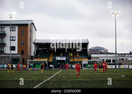 Aberystwyth, Großbritannien. Juli 2021. Allgemeiner Blick auf die Park Avenue. Connahs Quay gegen FC Alashkert in der ersten Qualifikationsrunde der UEFA Champions League am 7. Juli 2021 in der Park Avenue. Quelle: Lewis Mitchell/Alamy Live News Stockfoto