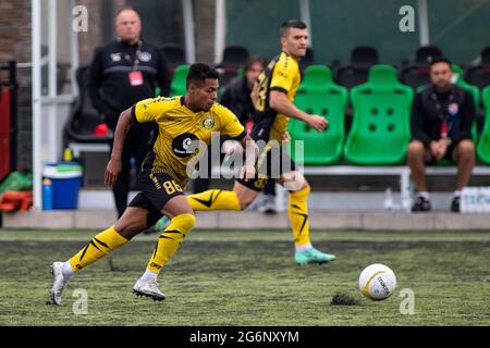 Aberystwyth, Großbritannien. Juli 2021. James vom FC Alashkert in Aktion. Connahs Quay gegen FC Alashkert in der ersten Qualifikationsrunde der UEFA Champions League am 7. Juli 2021 in der Park Avenue. Quelle: Lewis Mitchell/Alamy Live News Stockfoto