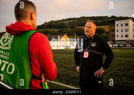 Aberystwyth, Großbritannien. Juli 2021. Connahs Quay gegen FC Alashkert in der ersten Qualifikationsrunde der UEFA Champions League am 7. Juli 2021 in der Park Avenue. Quelle: Lewis Mitchell/Alamy Live News Stockfoto