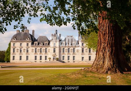 Schlösser von Loire-Tal - elegante Cheverny mit schönen Park. Stockfoto