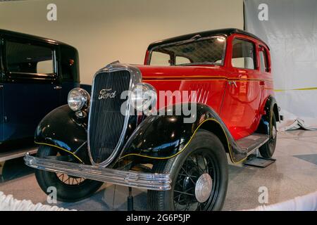 Ford Model Y, erstes Ford-Modell, das für Märkte außerhalb der Vereinigten Staaten hergestellt wurde, 1932-1937, auf der Retro-Ausstellung in Moskau, Russland Stockfoto