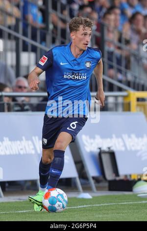 Velbert, Deutschland. Juli 2021. firo: 07.07.2021, Fuvuball, 1. Bundesliga, Saison 2021/2022, Testspiel SSVg Velbert 02 - VfL Bochum 1848 Patrick OSTERHAGE, Bochum, Single Action Credit: dpa/Alamy Live News Stockfoto