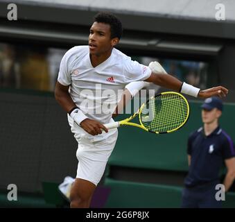 London, Gbr. Juli 2021. London Wimbledon Championships Day 9 07/07/2021 Felix Auger Aliassime(CAN) im Viertelfinale gegen Matteo Berrattini (ITA) Credit: Roger Parker/Alamy Live News Stockfoto