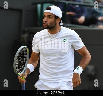 London, Gbr. Juli 2021. London Wimbledon Championships Day 9 07/07/2021 Matteo Berrettini (ITA) im Viertelfinale gegen Felix- Auger-Aliassime (CAN) Credit: Roger Parker/Alamy Live News Stockfoto