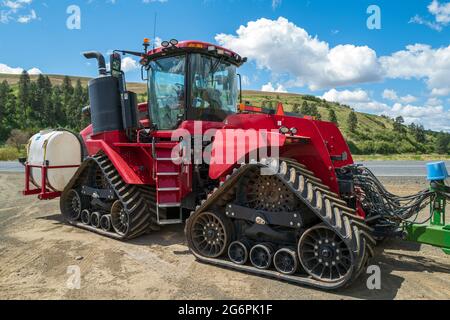 Ein Case IH Steiger JTI 620 Quadtrac Traktor, der in der Nähe von Wilcox in Washington, USA, geparkt wurde Stockfoto