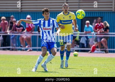 Nyborg, Dänemark. Juli 2021. Tarik Ibrahimagic (21) von ob, gesehen während eines Testmatches zwischen Odense Boldklub und Broendby IF im Nyborg Idraetspark in Nyborg. (Foto: Gonzales Photo/Alamy Live News Stockfoto