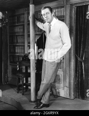 REX HARRISON als Professor Henry Higgins in der Original Broadway-Produktion am Mark Hellinger Theater meiner FAIREN DAME 1956 Regisseur MOSS hart Musical nach dem Stück Pygmalion von George Bernard Shaw Buch und Lyrics Alan Jay Lerner Musik Frederick Loewe Kostümdesign Cecil Beaton Produktionsdesign Oliver Smith Produzent Herman Levin Stockfoto