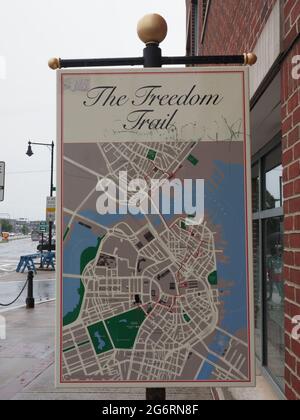 Freedom Trail Infotafel mit Karte in Boston. Stockfoto