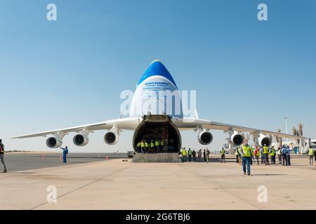 Antonov an-225 Mriya in Namibia mit Spenden aus Deutschland, Juli 2021. Das Flugzeug landete am internationalen Flughafen Hosea Kutako Stockfoto