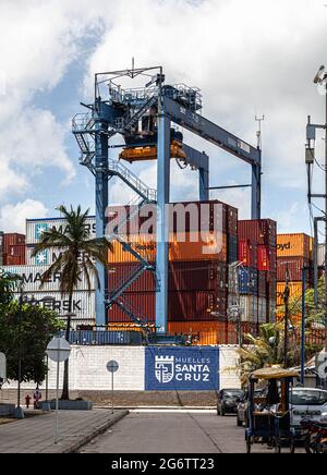 Seaborne Trade, Muelles Santa Cruz, Cartagena de Indias, Kolumbien. Stockfoto