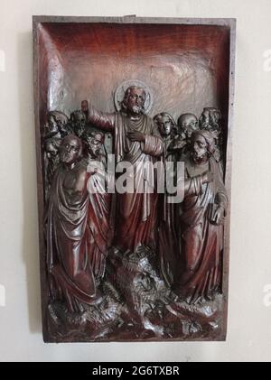 Intérieur de l'Eglise catholique Saint Quentin de Bouchain, Département du Nord, région Hauts de France, Frankreich Stockfoto