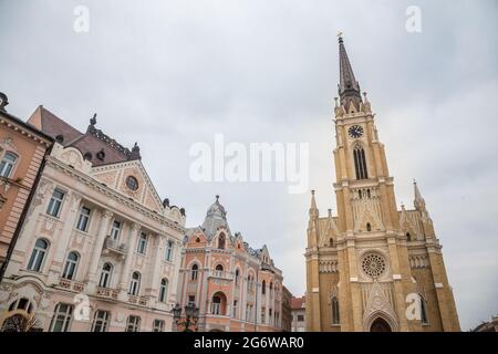 Bild der Kathedrale von Novi Sad. Die Kirche „Name Mariens“ ist eine römisch-katholische Pfarrkirche, die dem Fest des Heiligen Namens Mariens gewidmet ist. Es ist Th Stockfoto