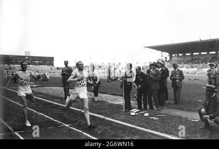 Aktenfoto vom 01-06-1924 von Paavo Nurmi aus Finnland, der die 5000 Meter gewann. Ausgabedatum: Freitag, 9. Juli 2021. Stockfoto