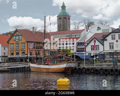 Straßen und Hafengebiet des alten Stavanger Norwegen Stockfoto