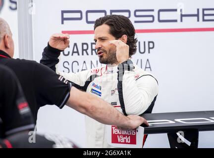Falkenberg, Schweden, 9. September 2021. Prinz Carl Philip fährt am 9. September 2021 den Porsche Carrera Cup Scandinavia in Falkenberg, Schweden. Foto von Johan Valkonen/Stella Picturs/ABACAPRESS.COM Stockfoto