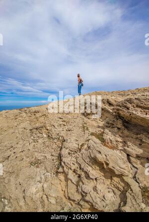 Cabras (Italien) - die touristische Küstenstadt in Sardinien Region und Insel, mit Strand, Sinis Halbinsel und Tharros archäologischen Stätte. Stockfoto