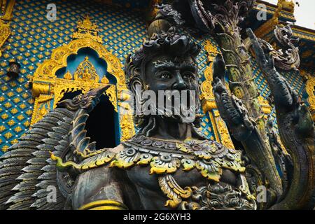 Schöne Ansicht einer Skulptur, Wat Rong Seur ten Mueang Thailand Stockfoto