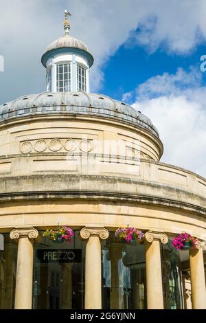 Detail des Corn Exchange Gebäudes, Cornhill, High Street, Bridgwater, Somerset: rotunde von 1875 von Charles Knowles. Stockfoto