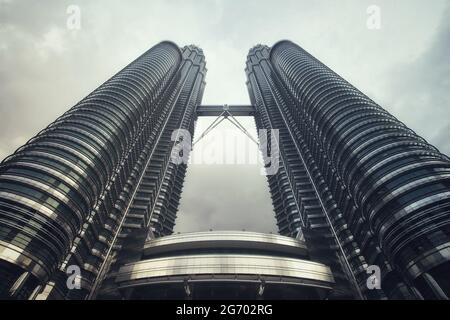 Architektur in kuala lumpur. Futuristische Türme Stockfoto