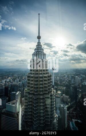 Architektur in kuala lumpur. Futuristische Türme Stockfoto