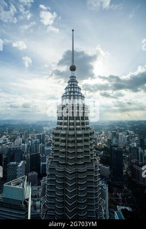 Architektur in kuala lumpur. Futuristische Türme Stockfoto