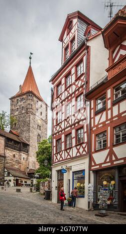 Nürnberg, Deutschland - 17. Mai 2016: Straße in der Nürnberger Altstadt Stockfoto