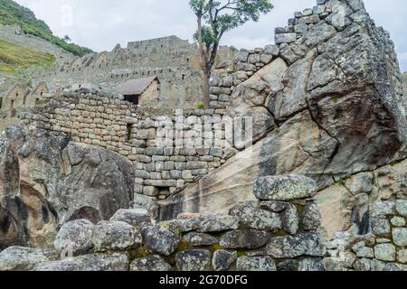 Tempel des Kondors in den Machu Picchu Ruinen, Peru Stockfoto