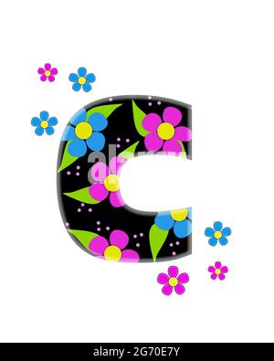 Der Buchstabe C, im Alphabetsatz 'Flower Topia', hellschwarz und gefüllt mit großen rosa und blauen Blüten. Die gleichen Blumen schmücken die Außenkanten von Lette Stockfoto
