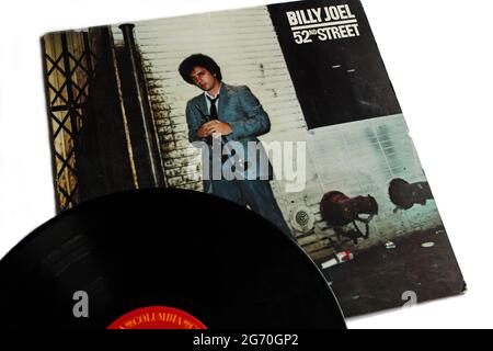 Pop-Rock und Soft-Rock-Künstler, Billy Joel Musikalbum auf Vinyl-Schallplatte. Titel: 52nd Street Album Cover Stockfoto