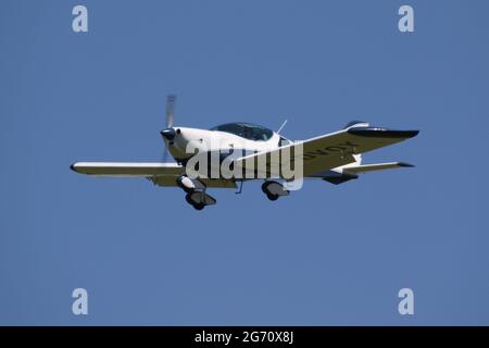 G-DVOY, ein privater CZAW SportCruiser, auf dem Weg zum Prestwick International Airport in Ayrshire, Schottland. Stockfoto