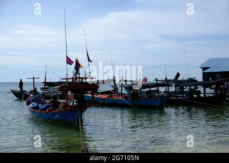 Kambodscha Sihanoukville - Kampong Som - Fischerboote am Independence Beach Stockfoto