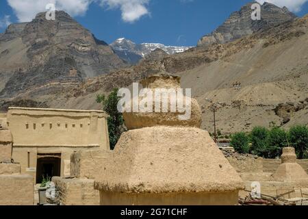 Tabo, Indien - 2021. Juni: Blick auf das Tabo-Kloster im Dorf Tabo am 1. Juli 2021 im Spiti-Tal, Himachal Pradesh, Indien. Stockfoto