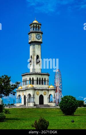 30. JUNI 2021, BATUMI, GEORGIA: Batumi Old Port Lighthouse Stockfoto