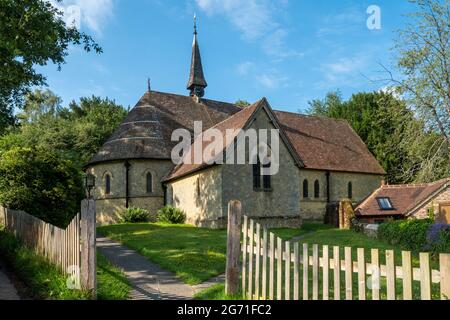 St Marks Church in Peaslake, einem hübschen Dorf in den Surrey Hills AONB, England, Großbritannien Stockfoto