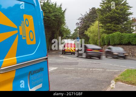 Mobiles Polizeifahrzeug zur Erkennung von Lasertransportern, betrieben von Lancashire Constabulary, Safety Partnership, Burscough UK Stockfoto